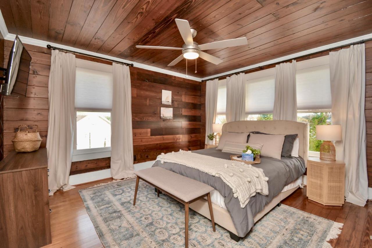 Coastal Craftsman- Walk To Beach & Pleasure Pier- As Seen On 'Restoring Galveston' Extérieur photo
